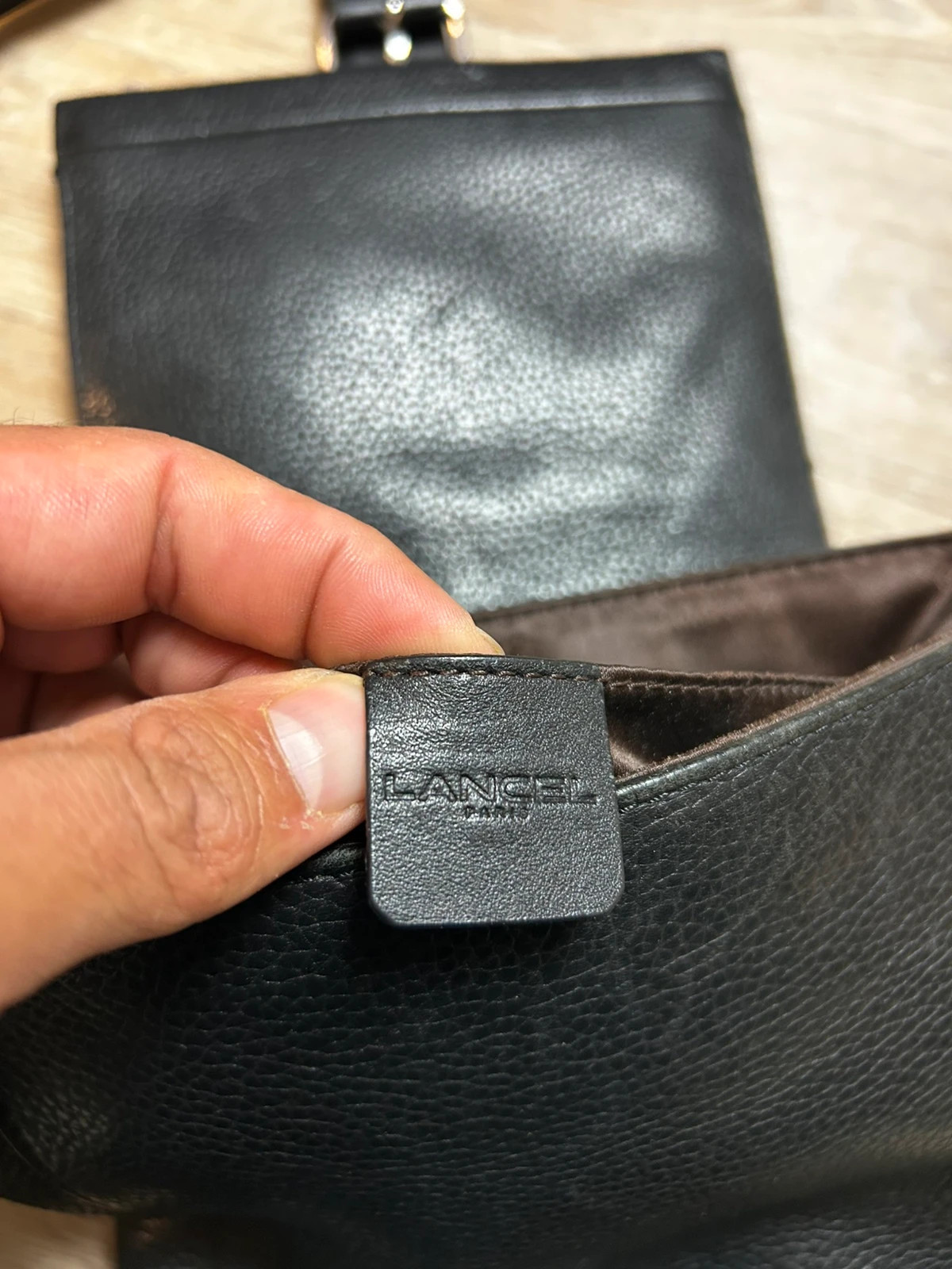 Lancel femme sac bandoulière cuir grainé noir crossbody messenger vintage – Lancel 4