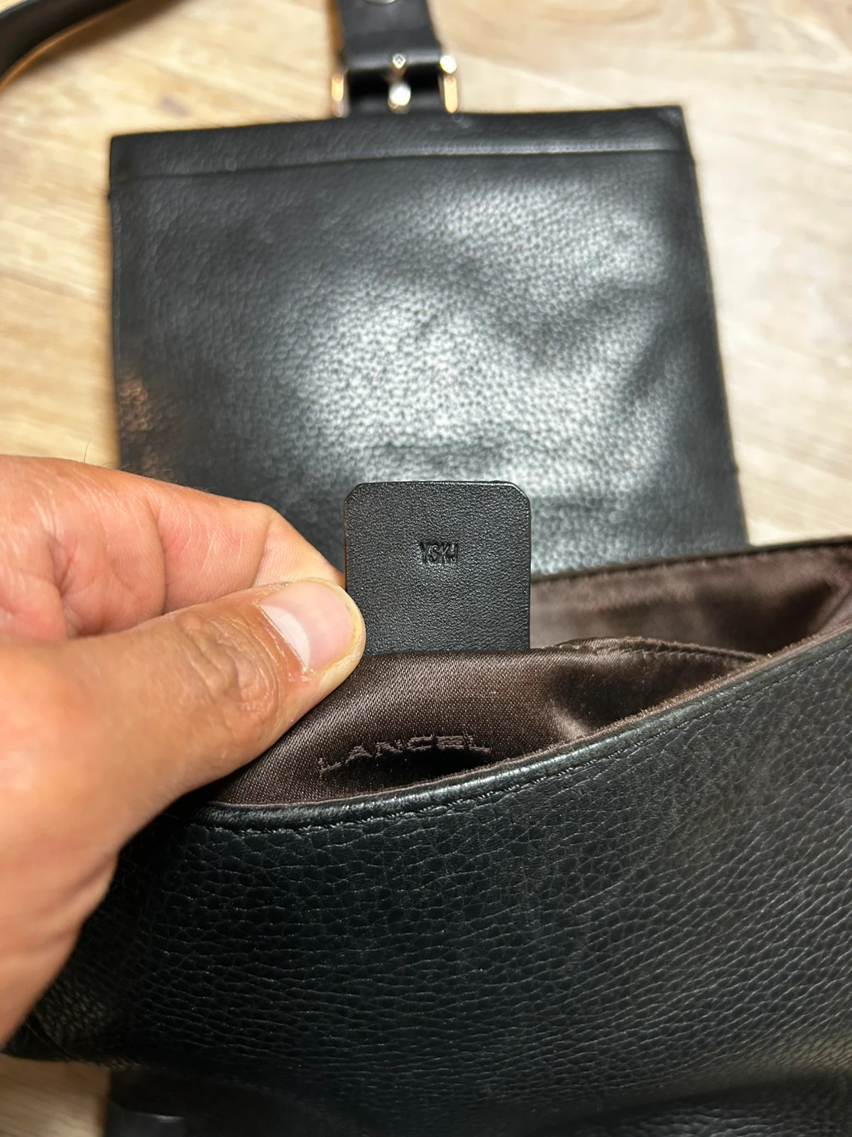 Lancel femme sac bandoulière cuir grainé noir crossbody messenger vintage – Lancel 5