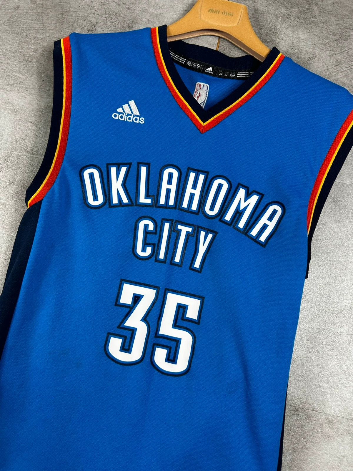 Adidas hommes maillot NBA Oklahoma City Thunder Kevin Durant 35 taille XS bleu basketball vintage – adidas – taille XS 3