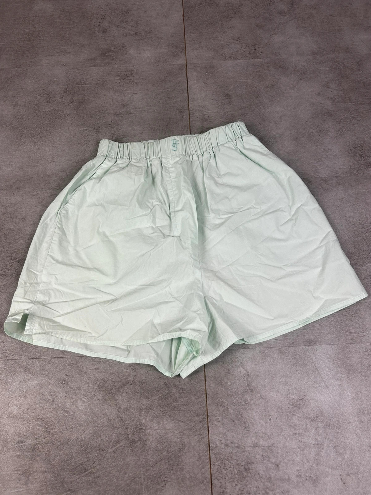 The Frankie Shop femme short oversize taille S coton biologique mint pastel minimaliste summer – The Frankie Shop – taille S / 36 / 8