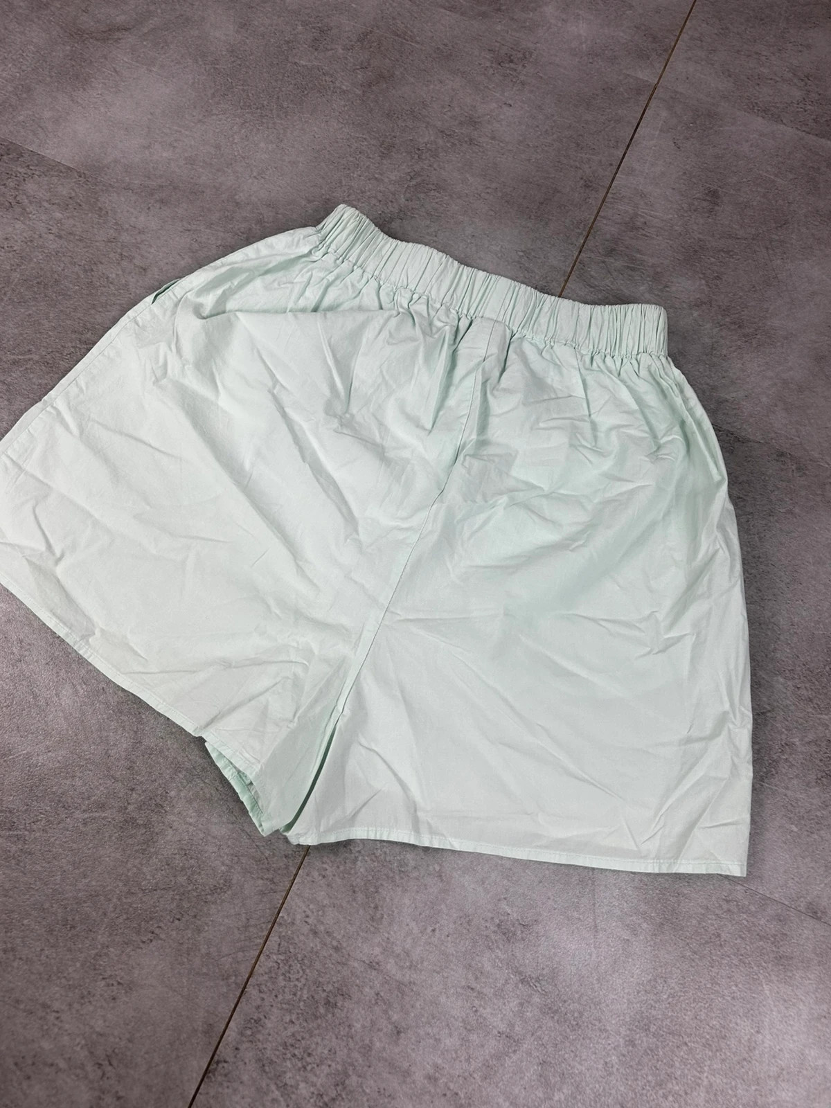 The Frankie Shop femme short oversize taille S coton biologique mint pastel minimaliste summer – The Frankie Shop – taille S / 36 / 8 2