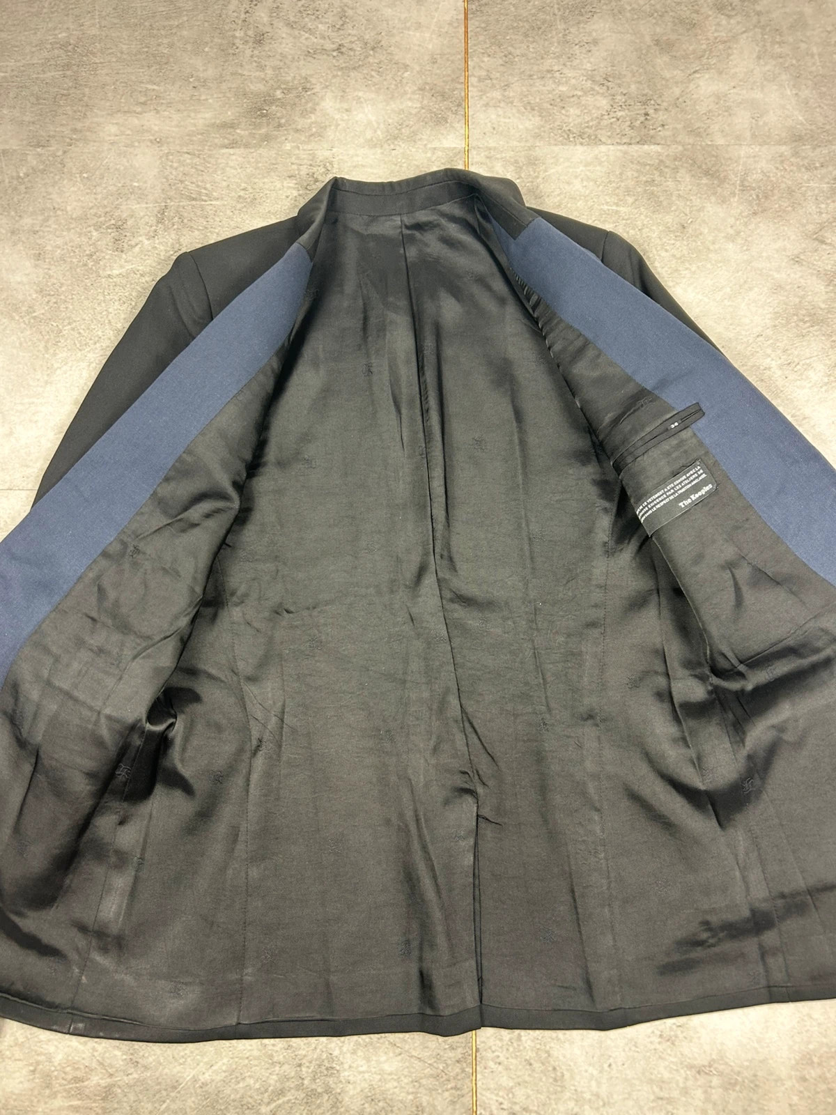 The Kooples femme blazer 34 bleu marine col contrasté smoking élégant – The Kooples – taille XS / 34 / 6 4