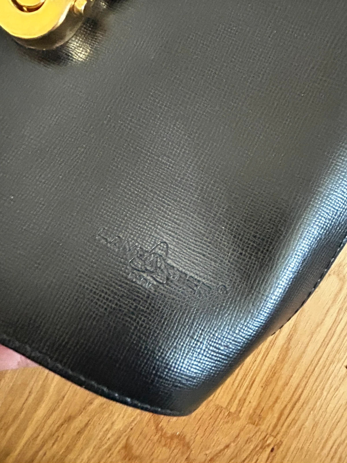Lancaster femmes sac cuir noir vintage made in france bandouliere fermoir dore chic – Lancaster 3