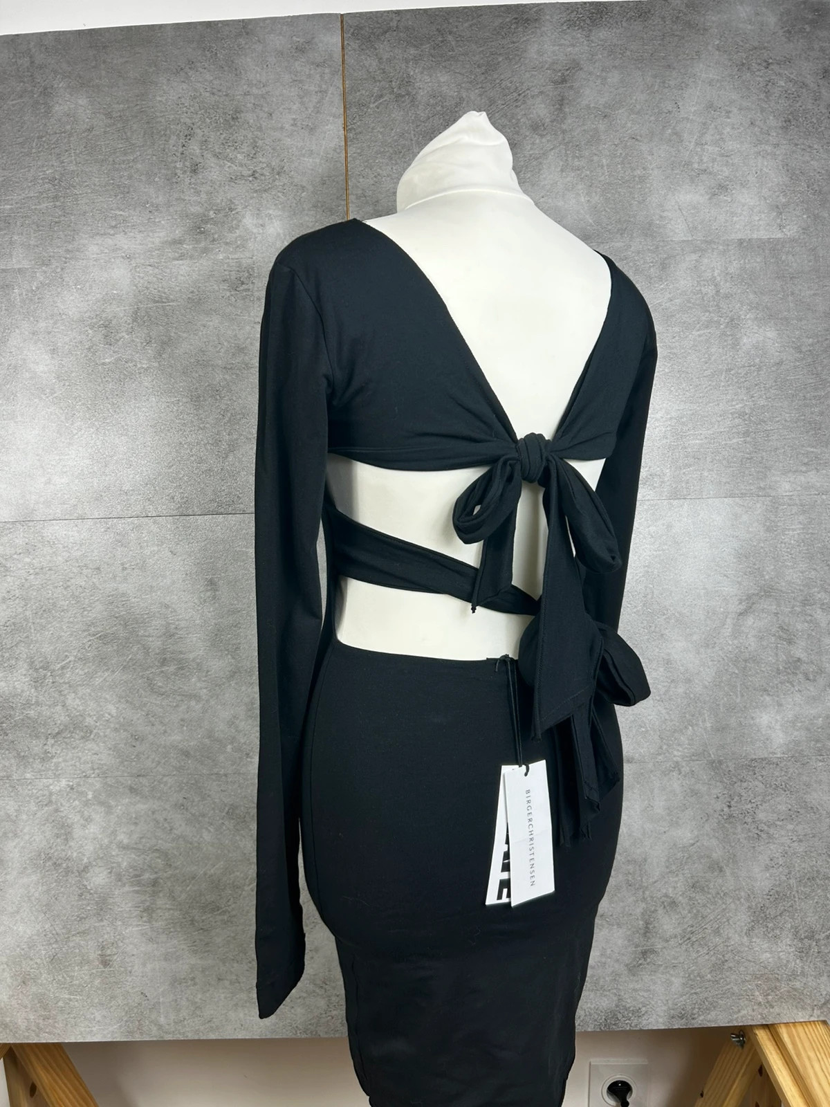 Rotate Birger Christensen femmes robe dos nu taille 38 noire mini robe soirée open back bodycon – ROTATE Birger Christensen – taille M / 38 / 10 2