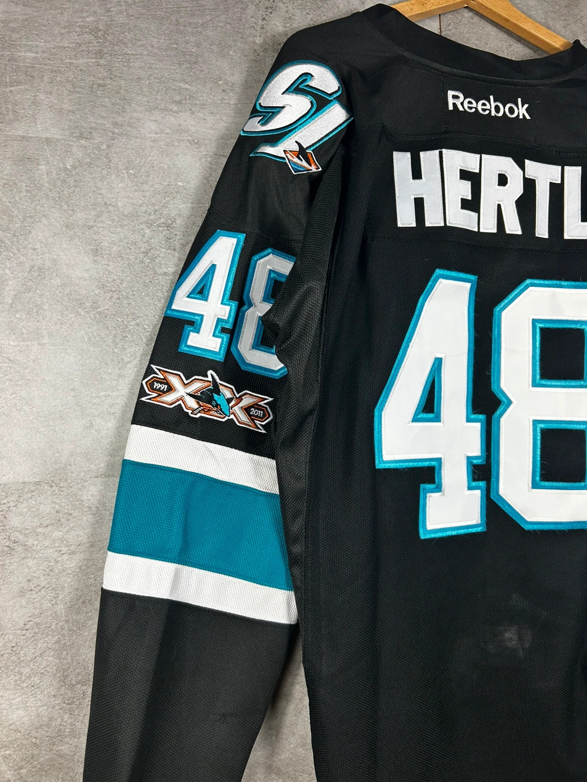 Reebok NHL San Jose Sharks Hertl 48 maillot hockey Made in Canada taille 52 – Reebok – taille XL 4