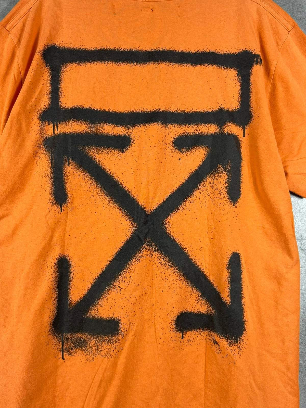 Off-White Hommes T-shirt Photo Print XS Oversize Orange Coton Streetwear Luxe Virgil Abloh Logo – Off-White – taille XS 4