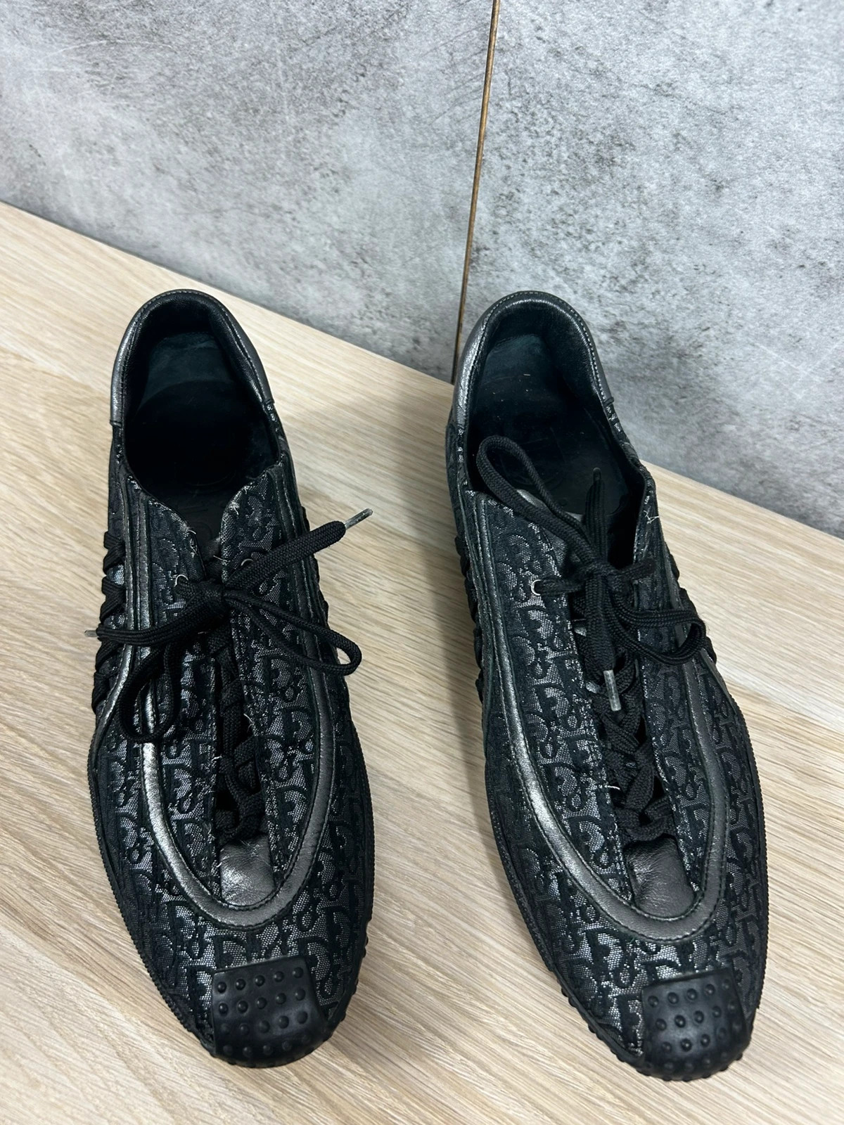 Dior femme sneakers T38.5 monogramme Oblique noir gris y2k luxe streetwear vintage – Dior – taille 38.5 2
