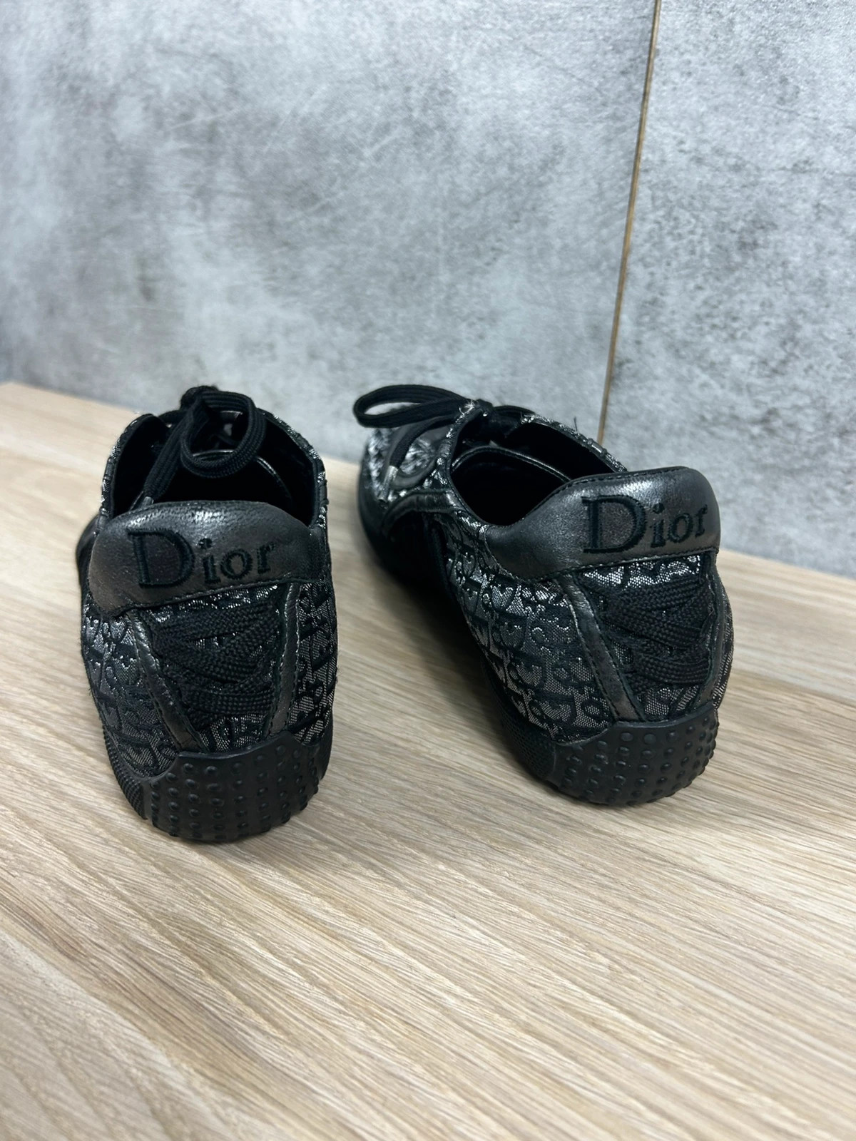 Dior femme sneakers T38.5 monogramme Oblique noir gris y2k luxe streetwear vintage – Dior – taille 38.5 4