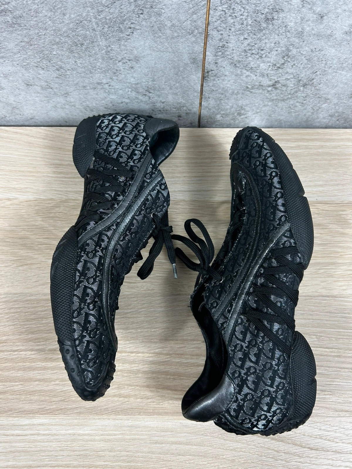 Dior femme sneakers T38.5 monogramme Oblique noir gris y2k luxe streetwear vintage – Dior – taille 38.5 5