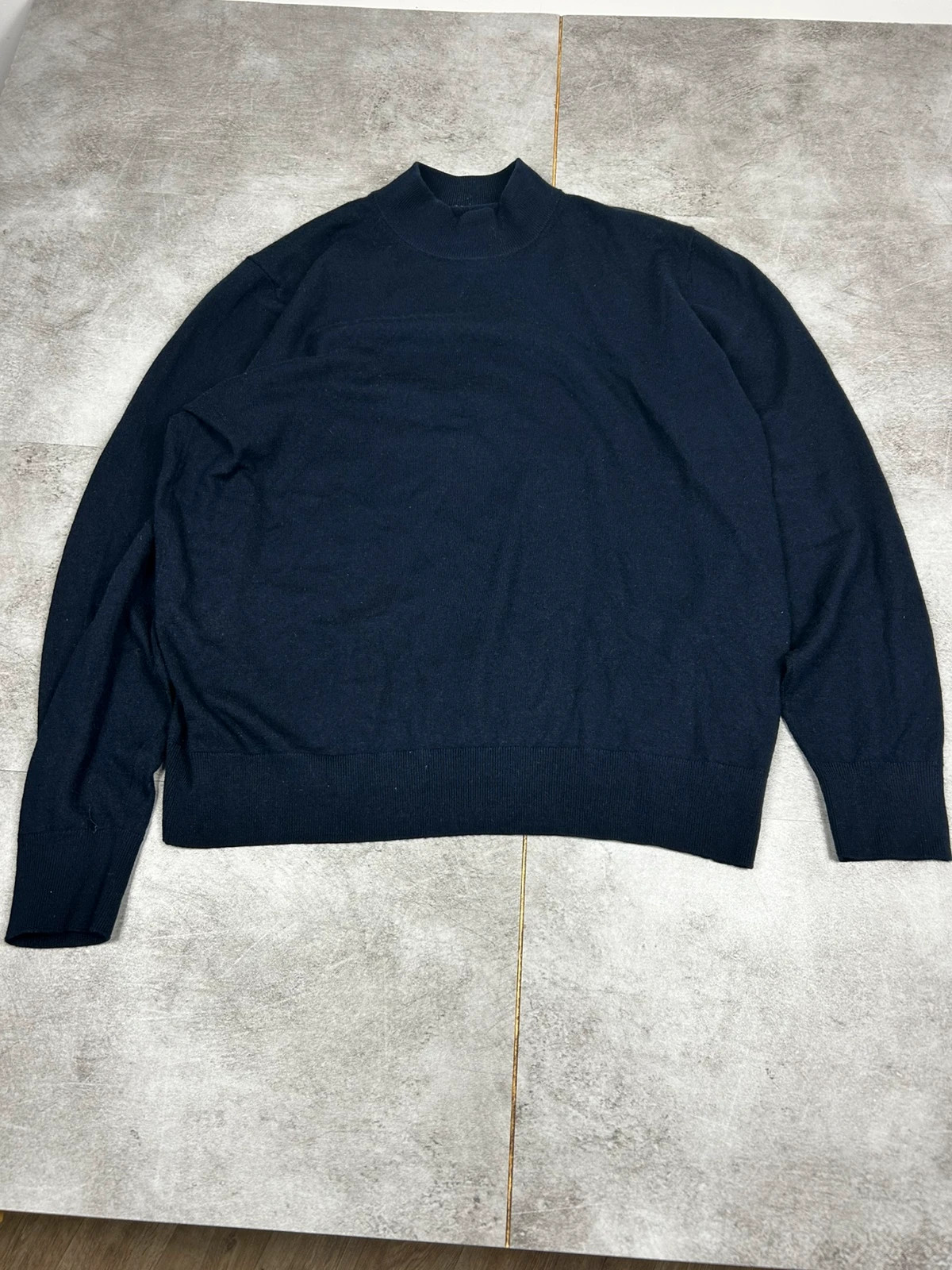 Uniqlo homme pull laine col montant XL bleu marine hiver classique – Uniqlo – taille XL 2