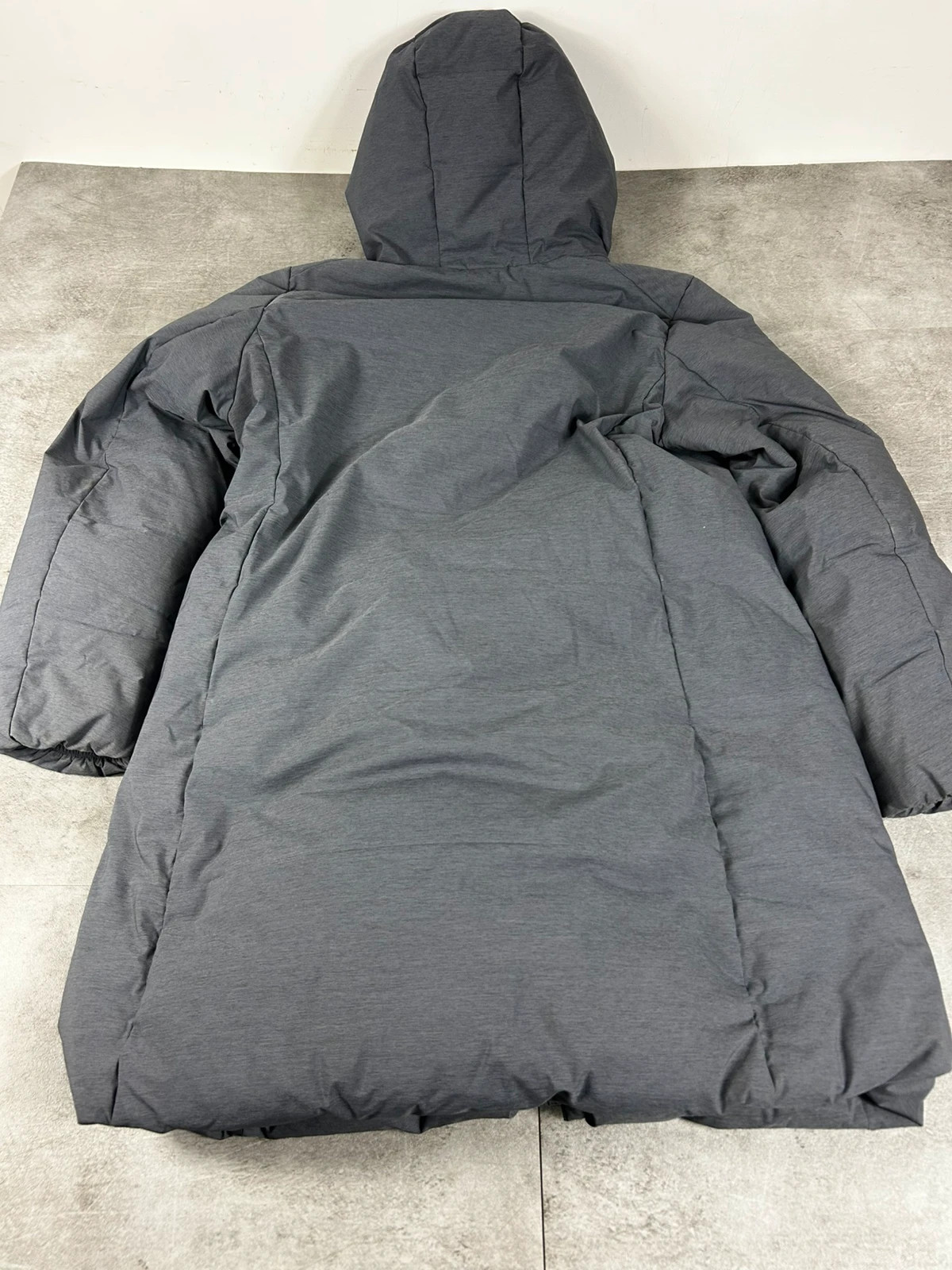 Uniqlo femmes doudoune sans couture XL gris capuche duvet longue minimaliste chaude légère – Uniqlo – taille XL / 42 / 14 2