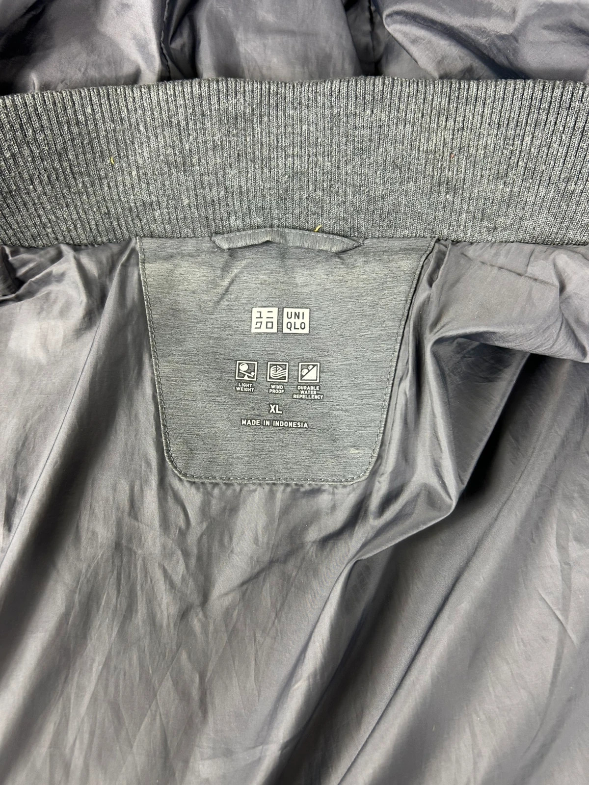 Uniqlo femmes doudoune sans couture XL gris capuche duvet longue minimaliste chaude légère – Uniqlo – taille XL / 42 / 14 4
