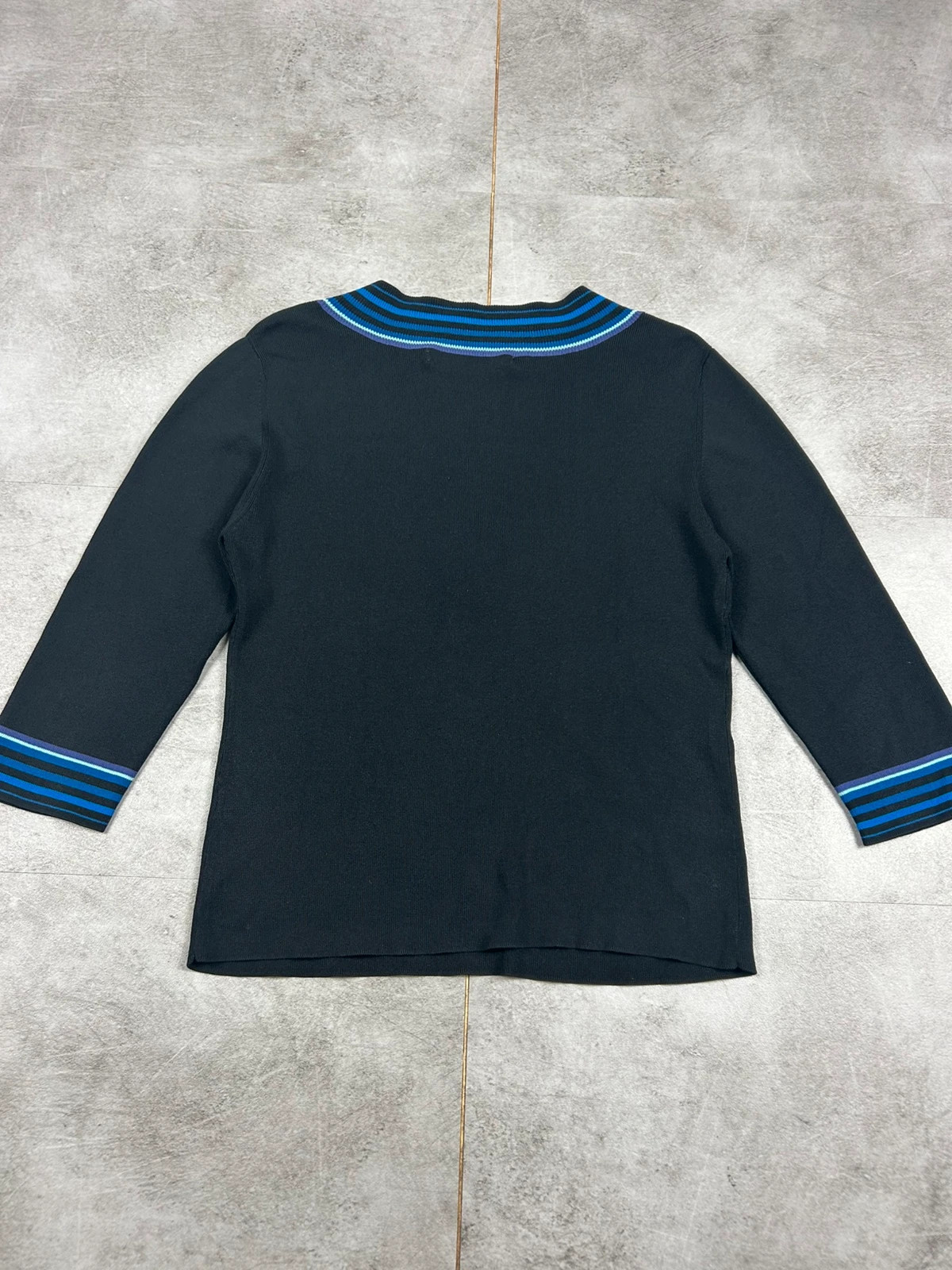 Pull fin Caroll noir col V rayures bleu violet femme manches 3/4 équiv M/L chic – Caroll – taille M / 38 / 10 3