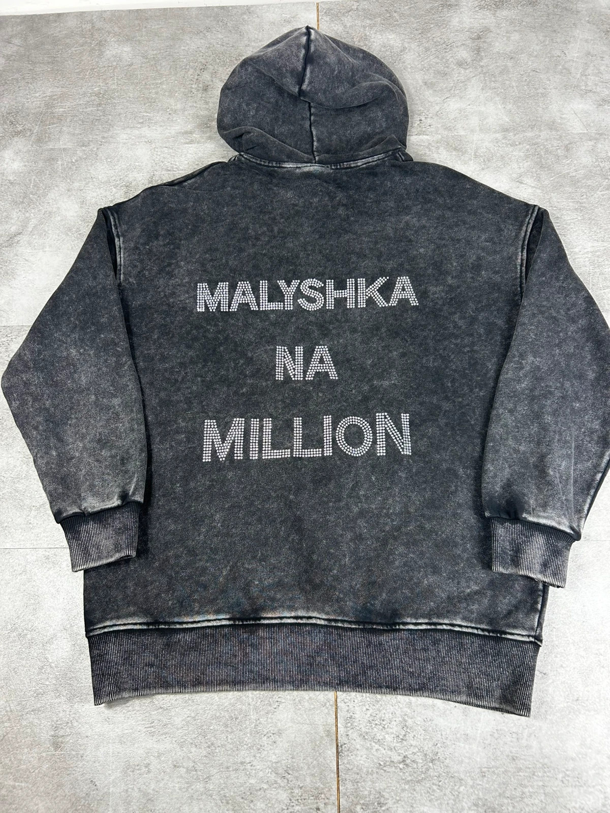 Balenciaga hoodie oversize noir delave S unisex logo custom Malyshka Na Million – Balenciaga – taille S 2