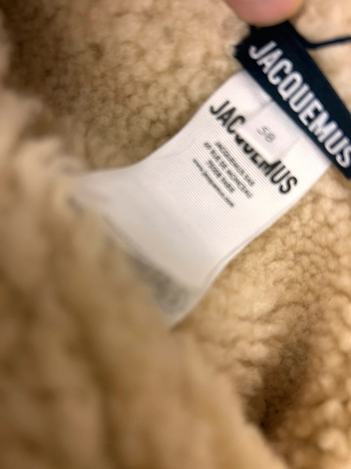 Jacquemus femme bob Le Bob Doux taille 58 mouton shearling beige ivoire – Jacquemus – taille 58 4