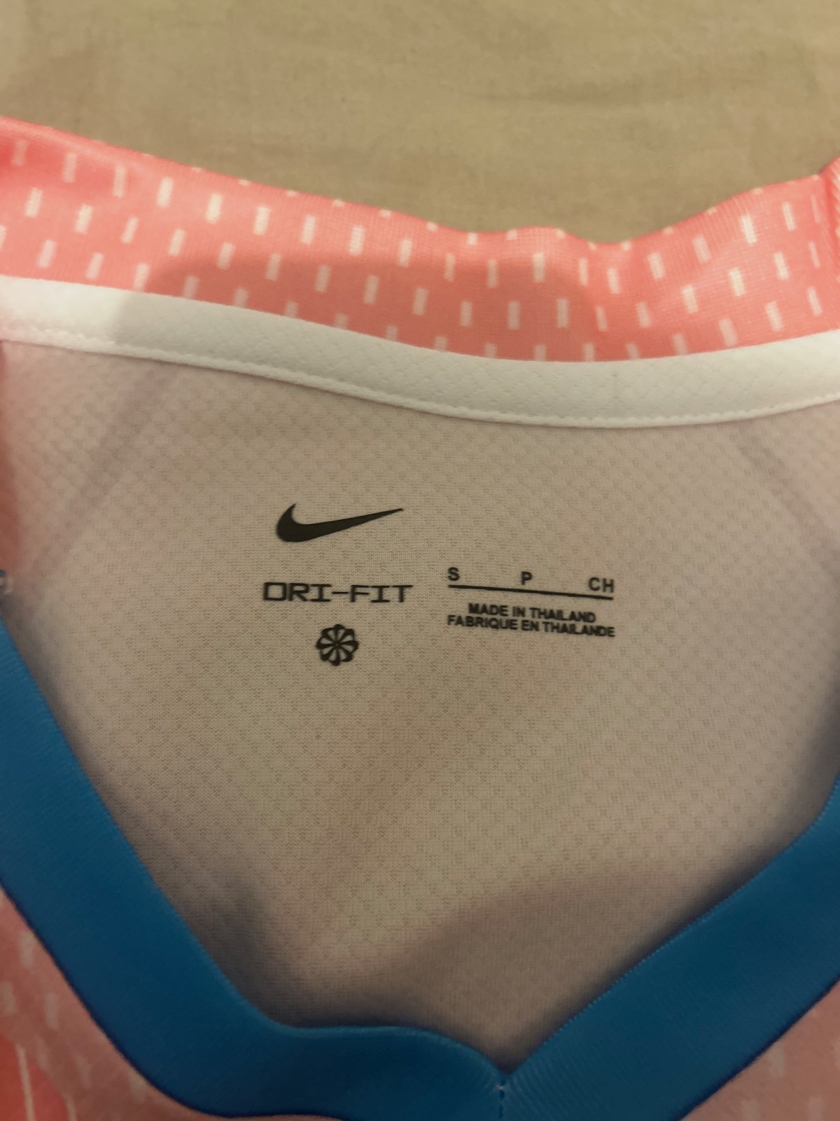 Maillot de foot – Nike – taille S 4