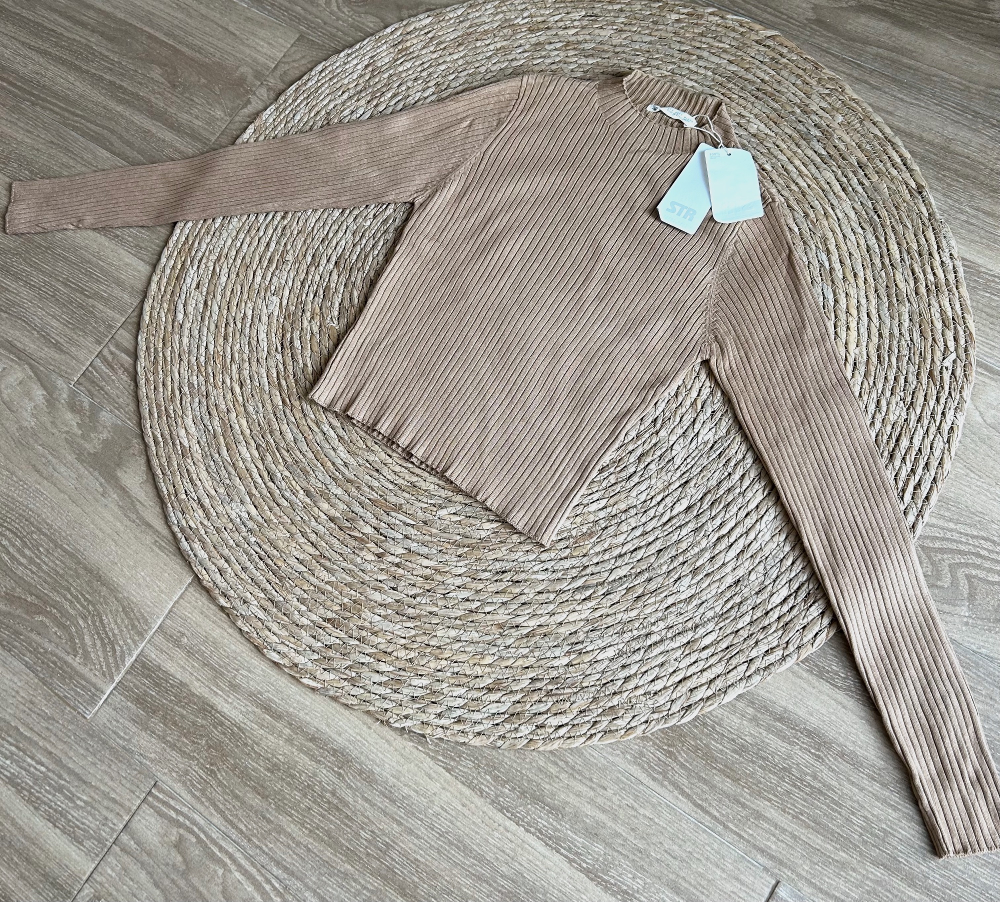 Camiseta Stradivarius 