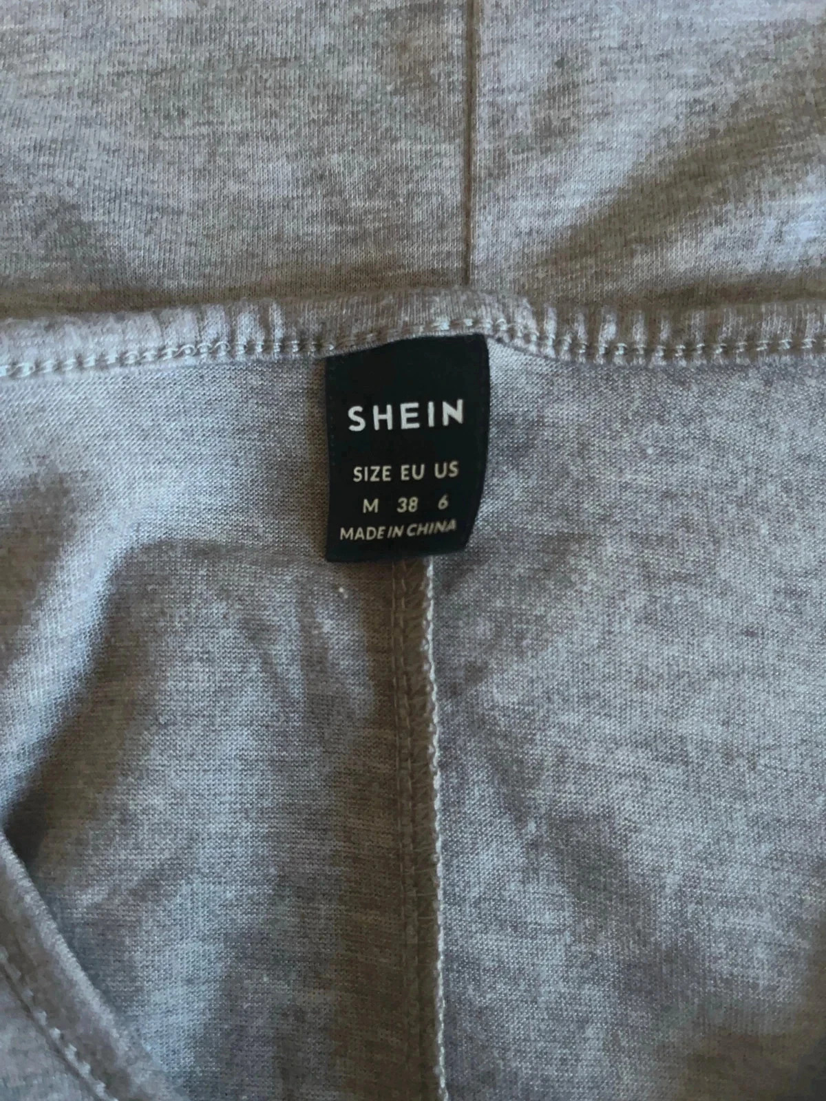 Shein T-shirt oversize col V gris chiné m lot225 – Shein – taille M / 38 / 10 2