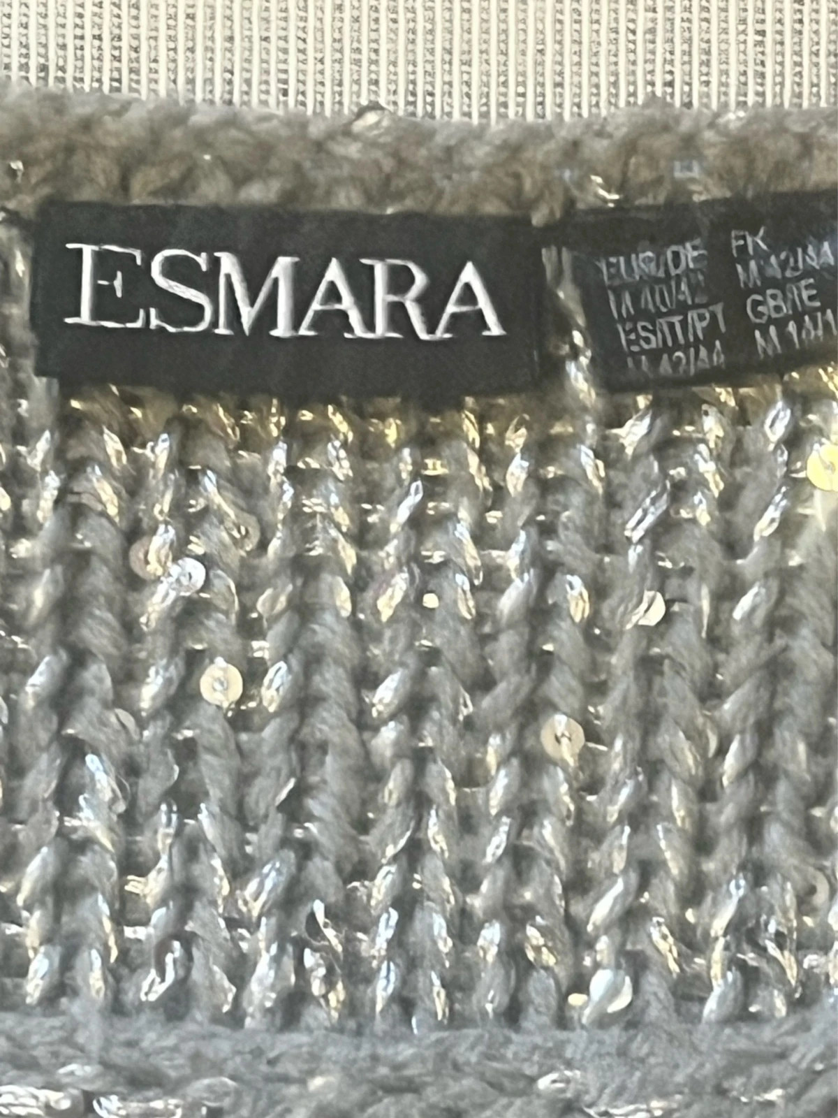 Pull Esmara gris argenté pailleté sequins taille 40 lot 51 – Esmara – taille L / 40 / 12 4