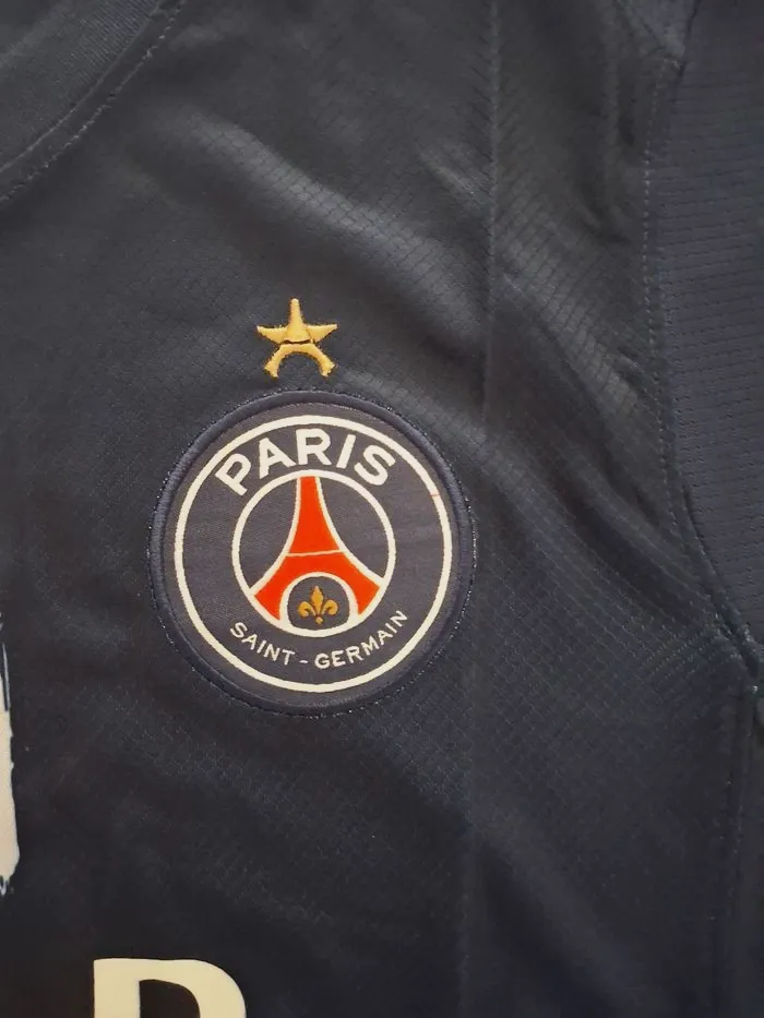 T-shirt PSG  – Nike – taille S 4