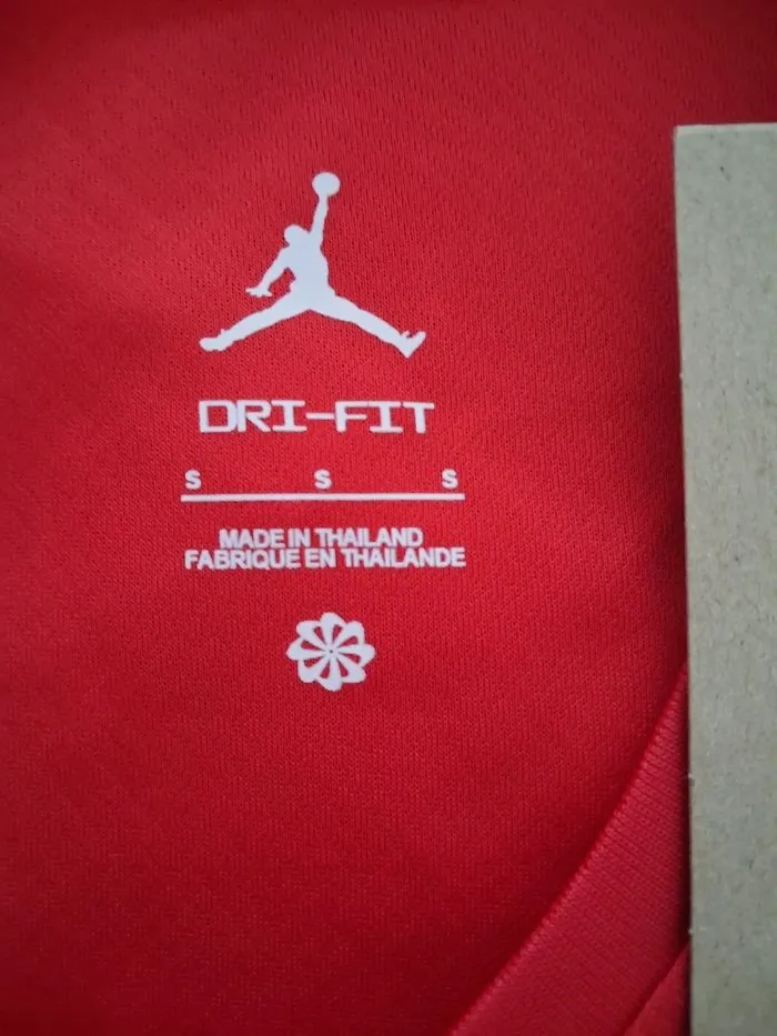 T-shirt PSG – Nike – taille S 4