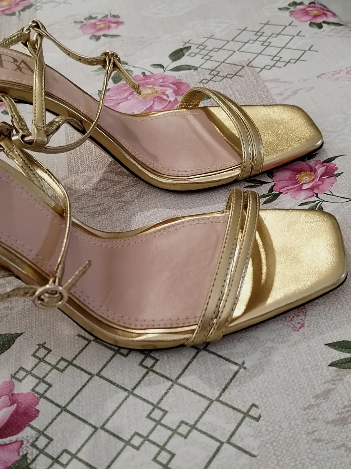 Très belles sandales à talons haut Zara, élégantes et intemporelles, 38 – Zara – taille EU 38 3