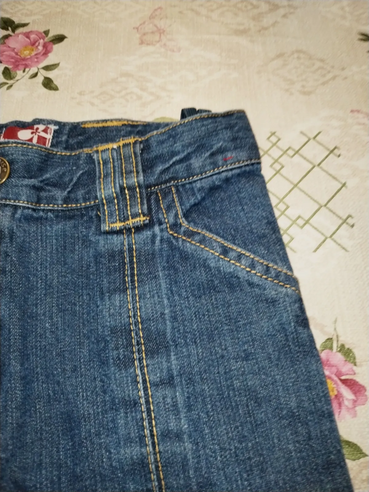 Joli pantalon fille en jeans vintage fin années 90, 5 ans.  – Vanille fraise – taille 5 ans 6