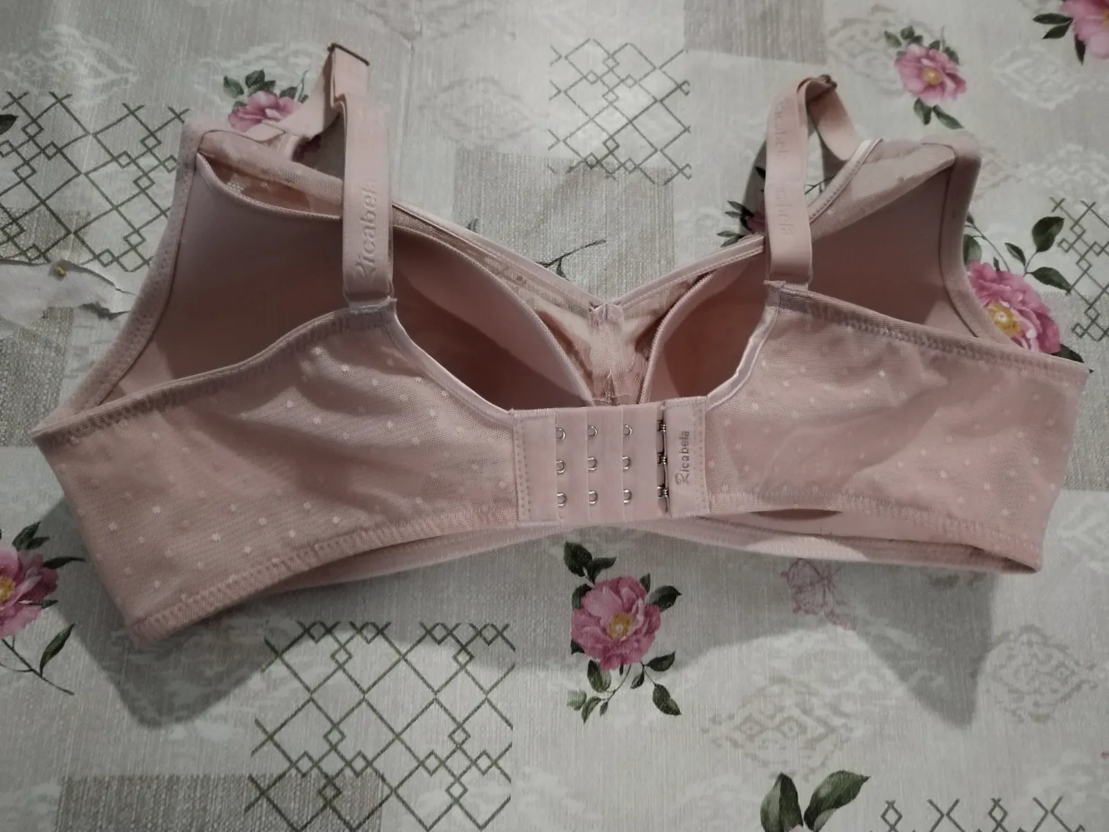 Très beau soutien gorge neuf raffiné, très confortable sans armatures.  – Ricabela – taille XL 6