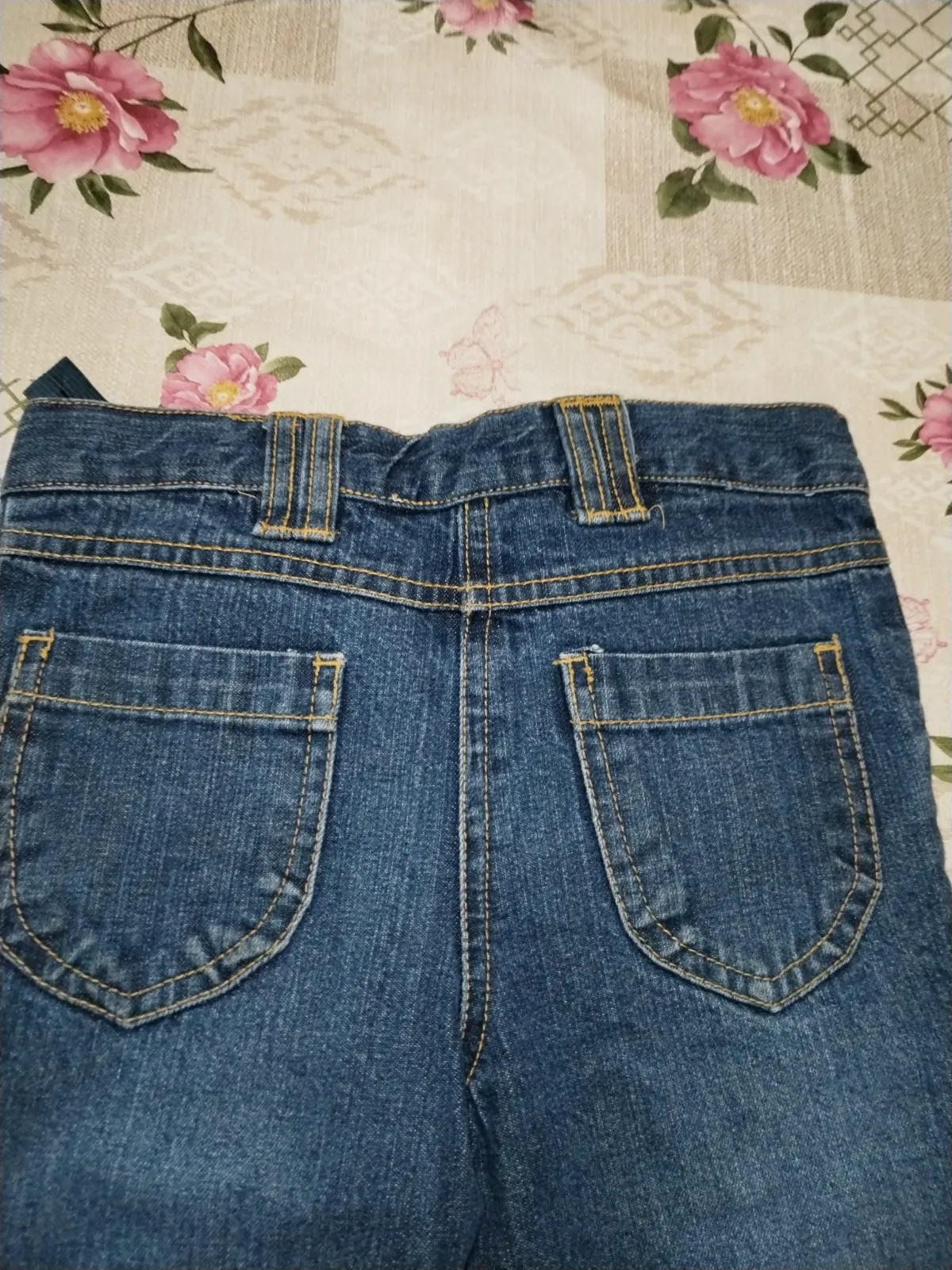 Joli pantalon fille en jeans vintage fin années 90, 5 ans.  – Vanille fraise – taille 5 ans 8