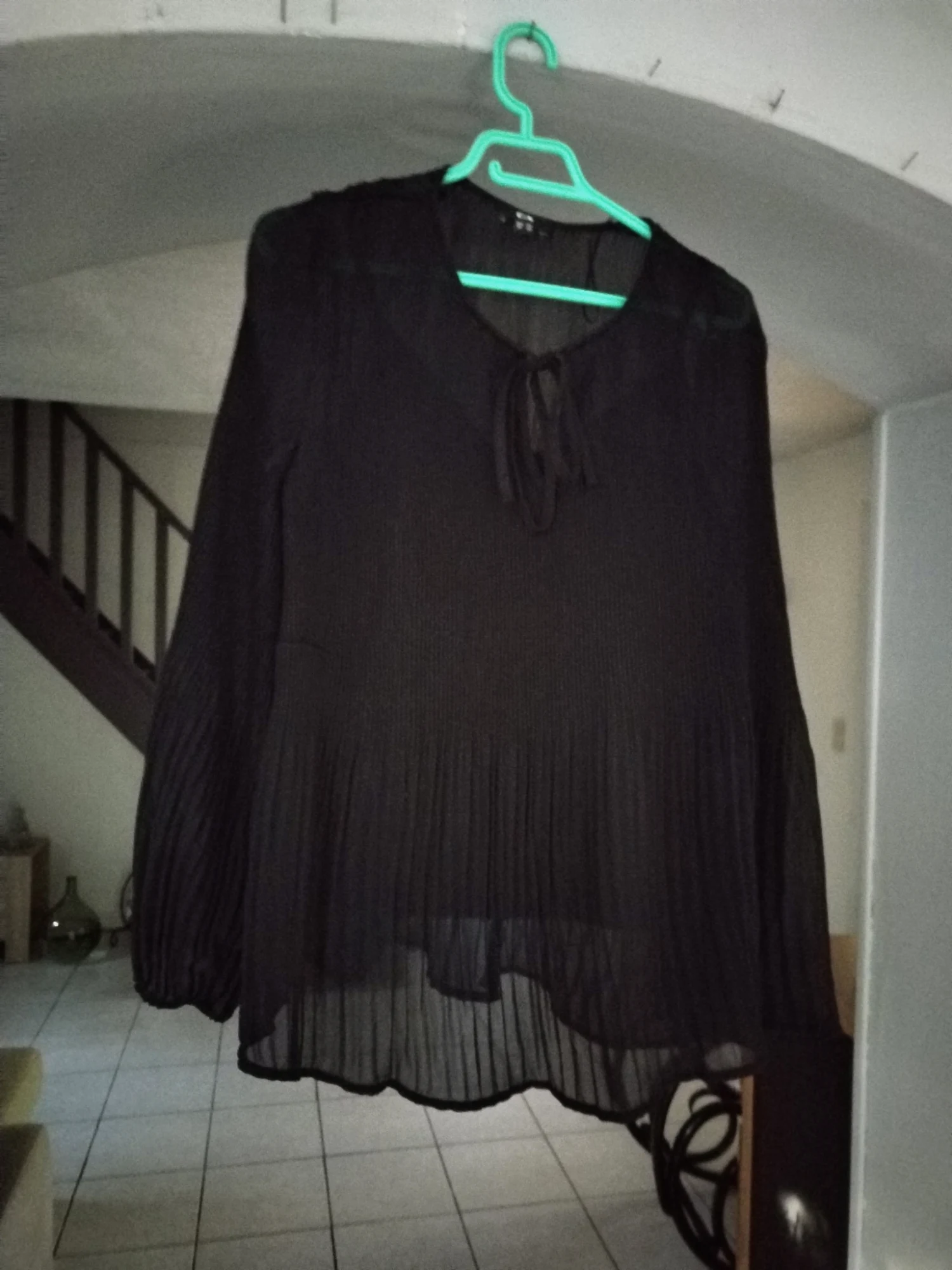 Beau chemisier ample neuf jamais porté, taille 42.