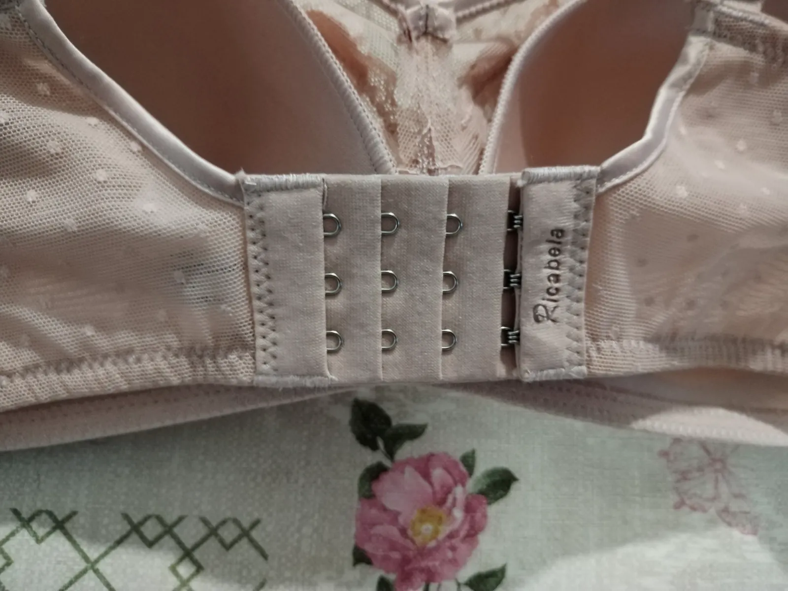 Très beau soutien gorge neuf raffiné, très confortable sans armatures.  – Ricabela – taille XL 5