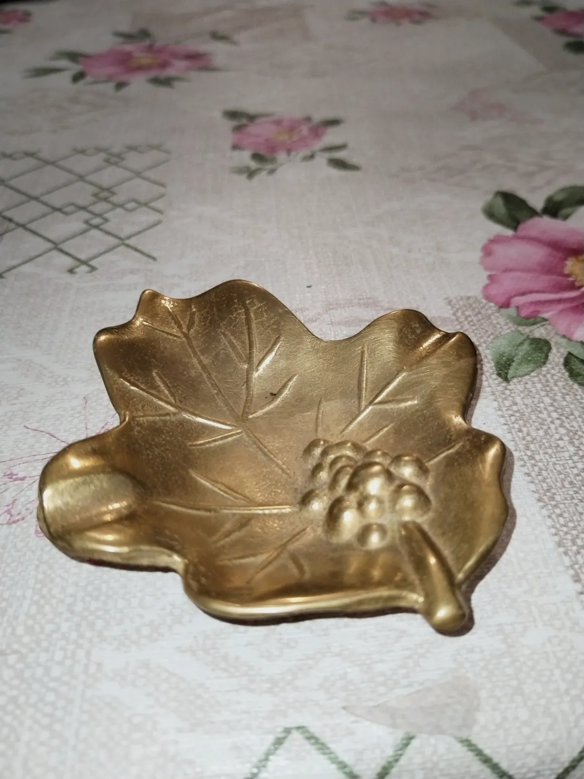 Beau cendrier vintage rétro en laiton ou bronze.  – Henri maire. 2