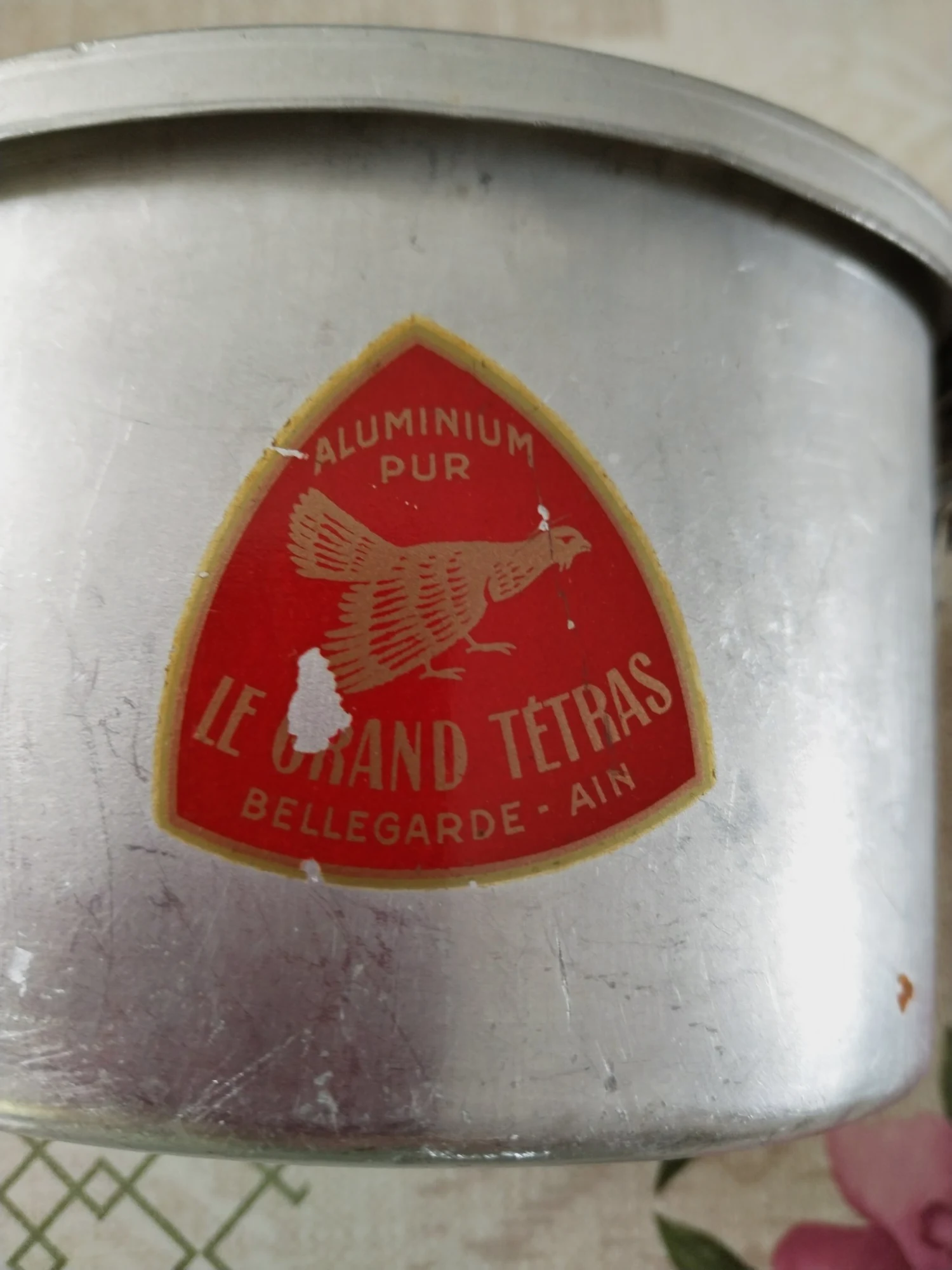 Ancienne gamelle vintage rétro en aluminium pur années 1945 /1970. 