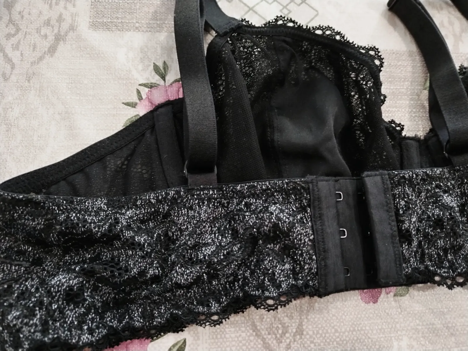 Beau soutien gorge raffiné de marque piège lingerie fine, 105 B.  – Piège – taille XL 3