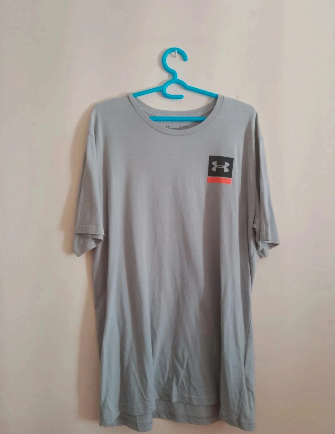 Camiseta corta Under Armour hombre talla XL
