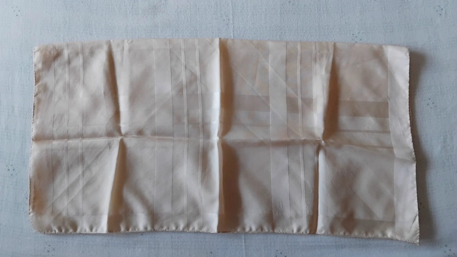 Pañuelo vintage mujer 52 cm – Vintage Dressing 4
