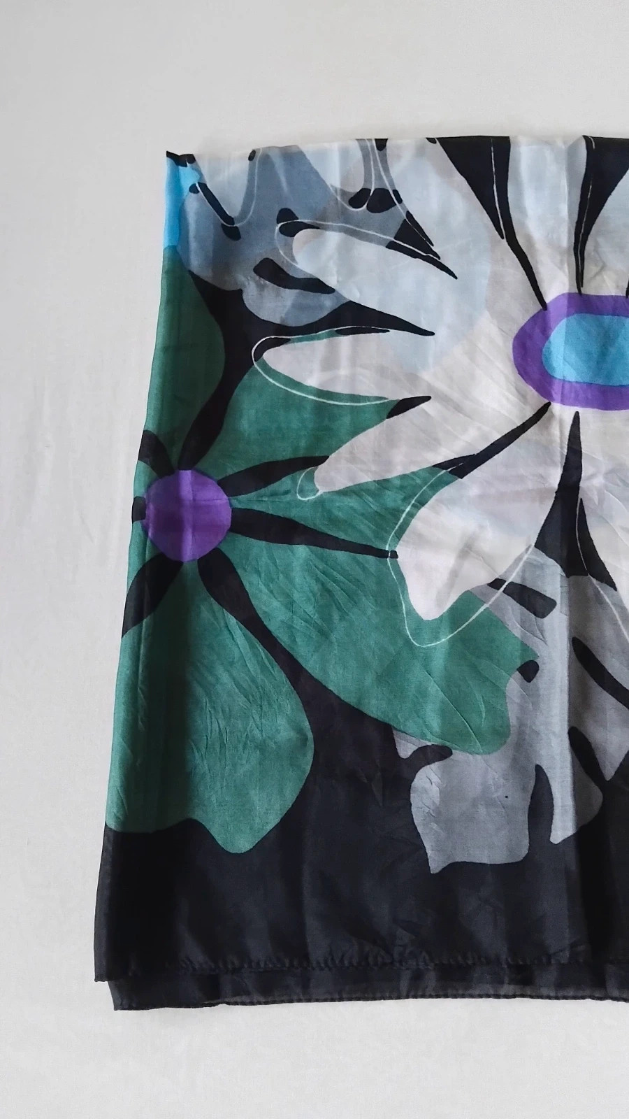 Pañuelo vintage mujer 104 cm – Vintage Dressing 5
