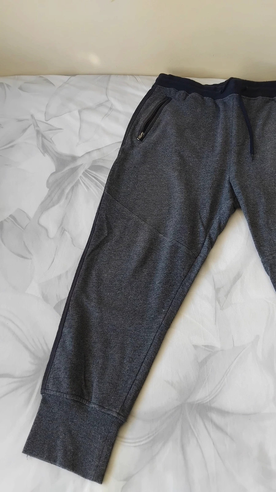 Pantalón largo jogger hombre talla XL – Pull & Bear – taille XL 3