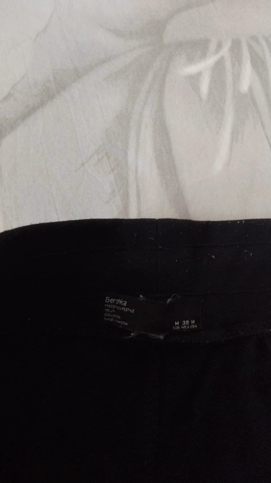 Pantalón largo jogger Bershka hombre talla M – Bershka – taille M 2