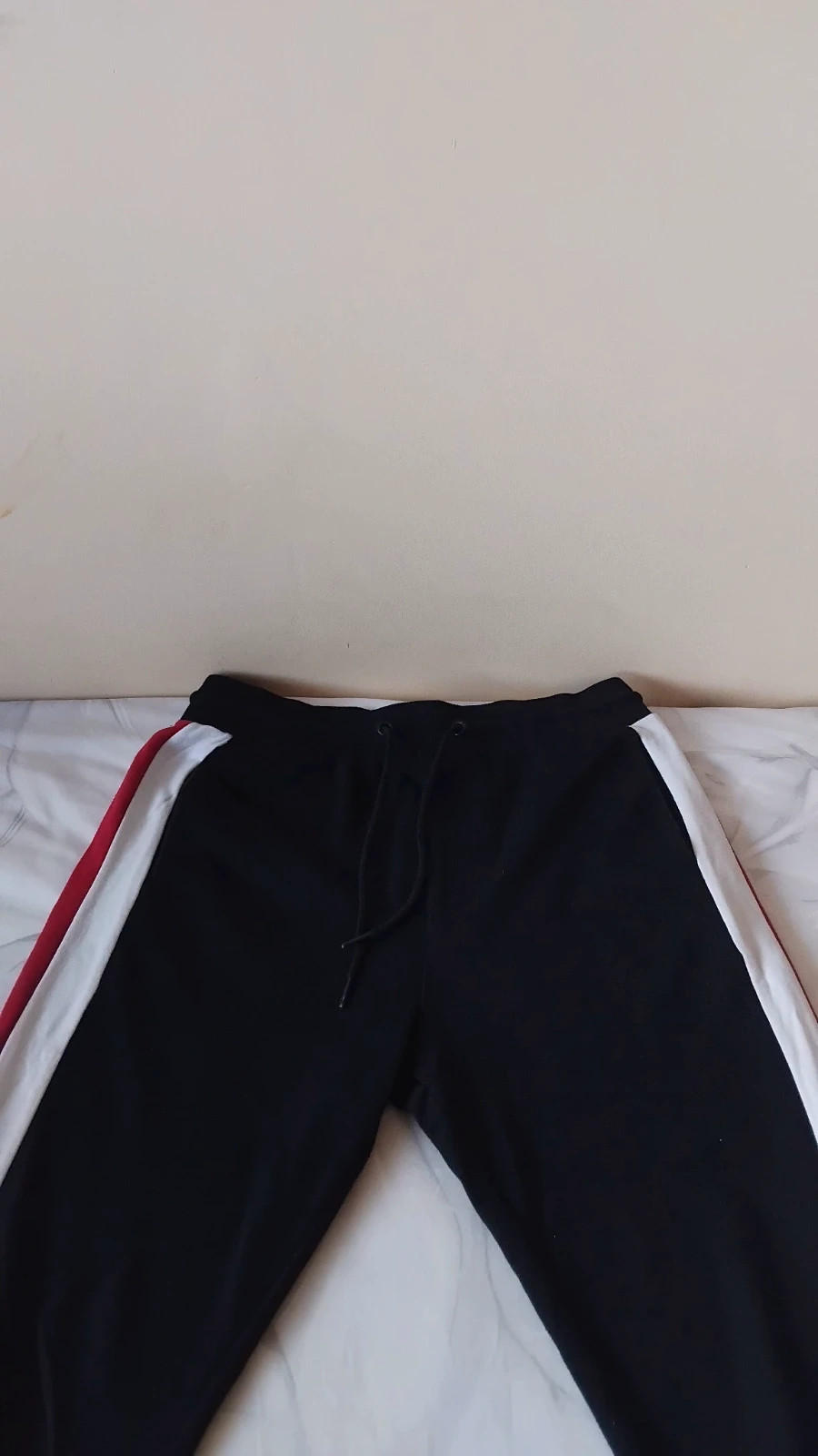 Pantalón largo jogger Bershka hombre talla M – Bershka – taille M 3