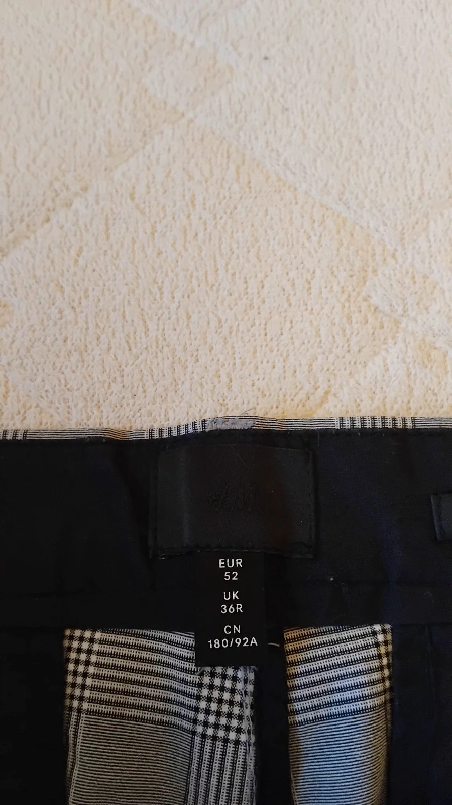 Pantalón corto estampado H&M hombre talla 42 – H&M – taille W32 | FR 42 3