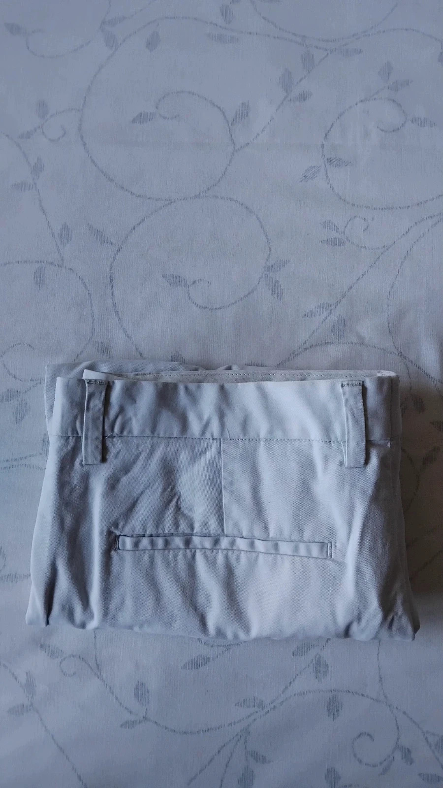 Pantalón corto pitillo H&M hombre talla 38