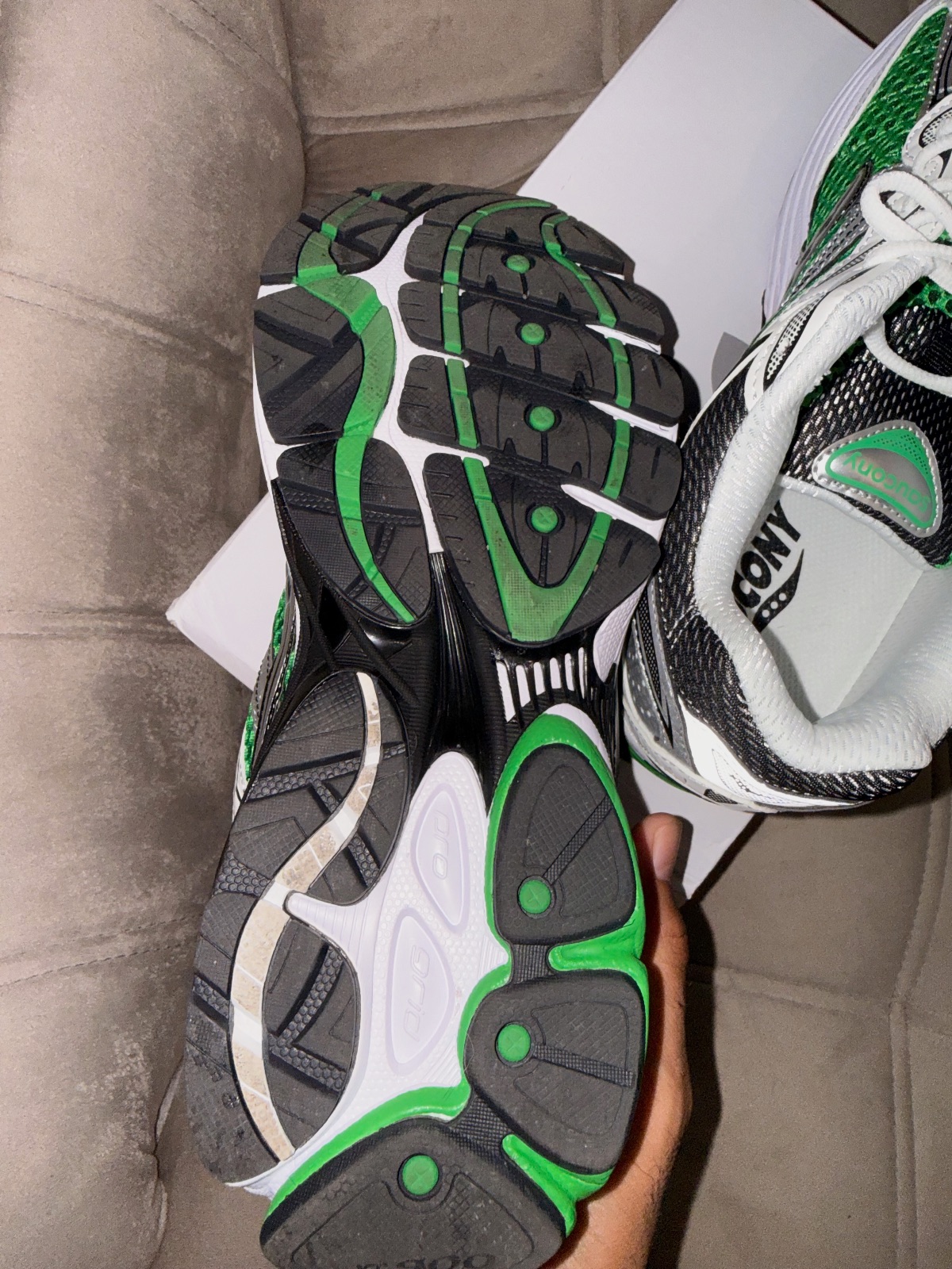 Saucony – taille EU 45 4