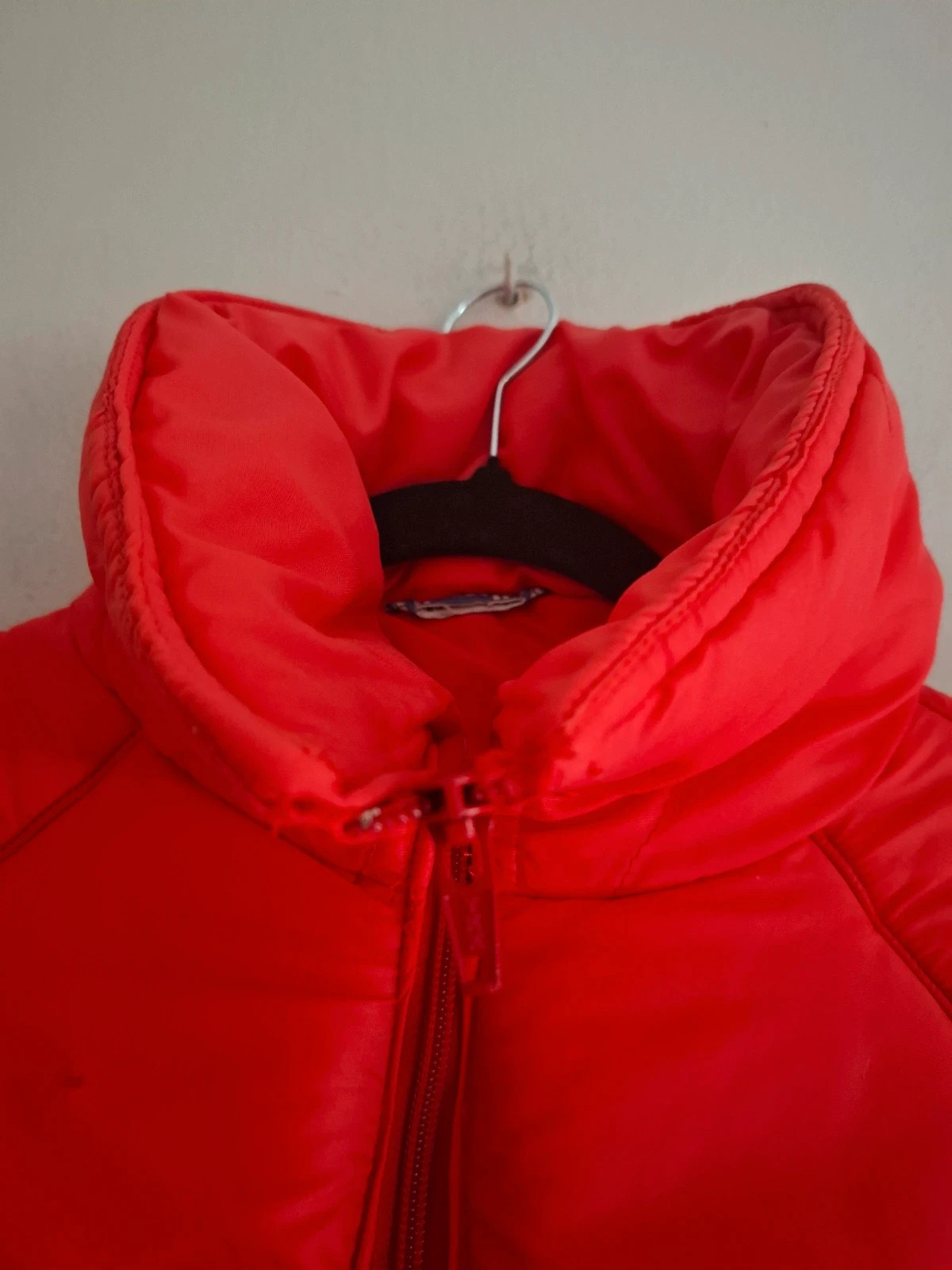 Chaqueta acolchada Ellesse Vintage Roja – Ellesse – taille S / 36 / 8 5