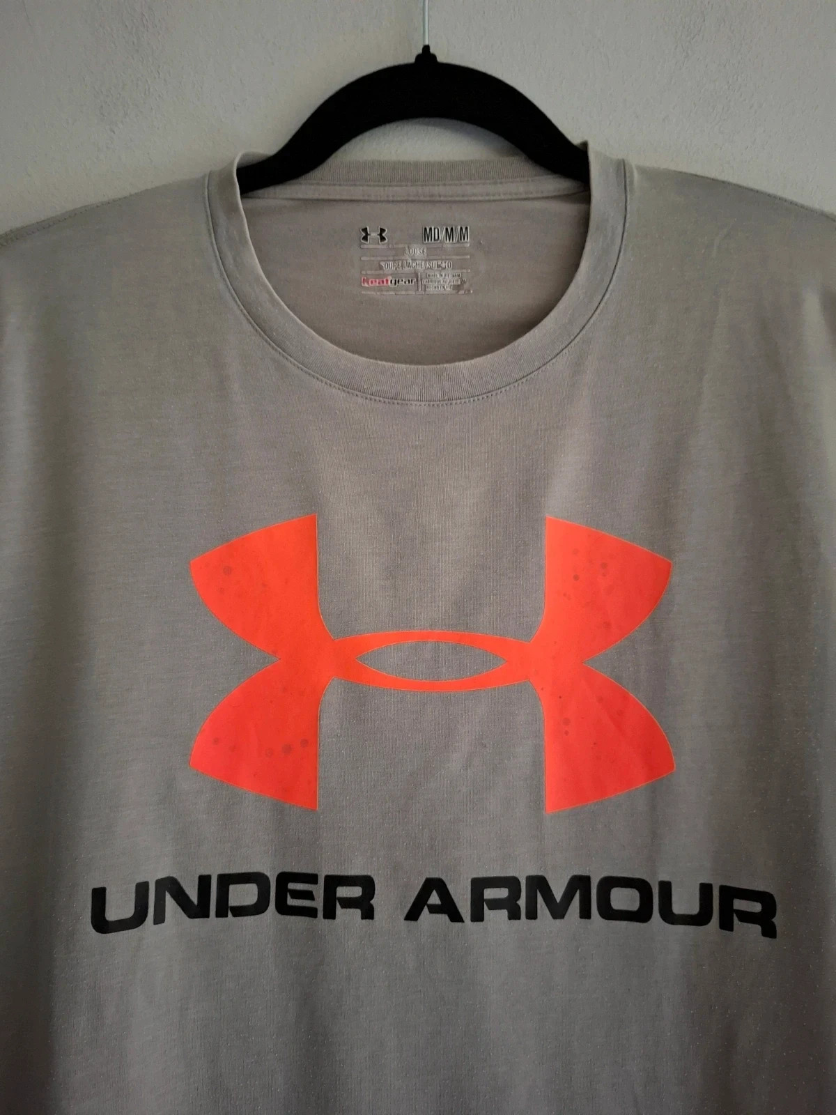 Camiseta Under Armour Gris Logo Naranja Talla M – Under Armour – taille M 2