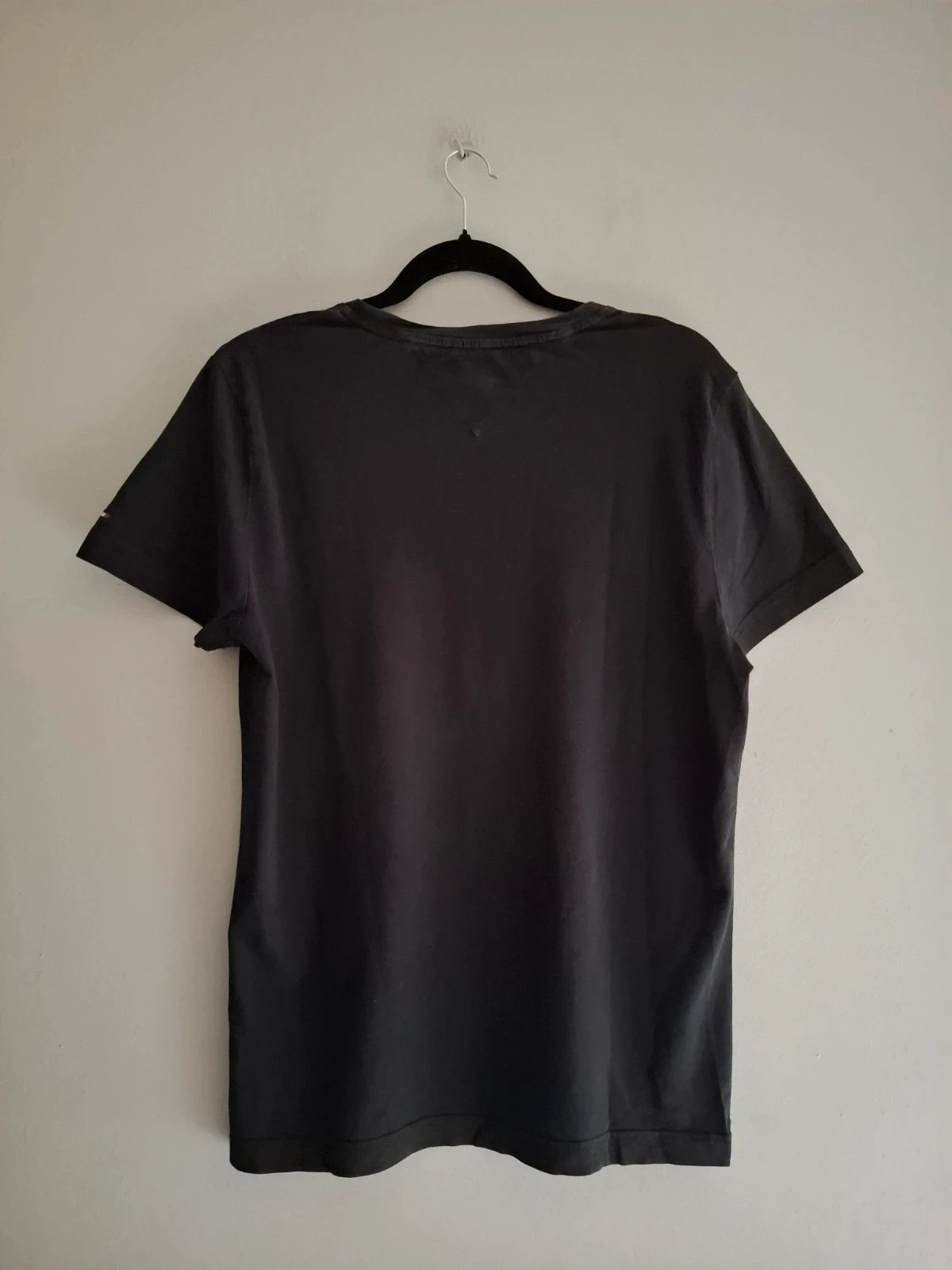 Camiseta Tommy Hilfiger Negra - Talla M – Tommy Hilfiger – taille M 4