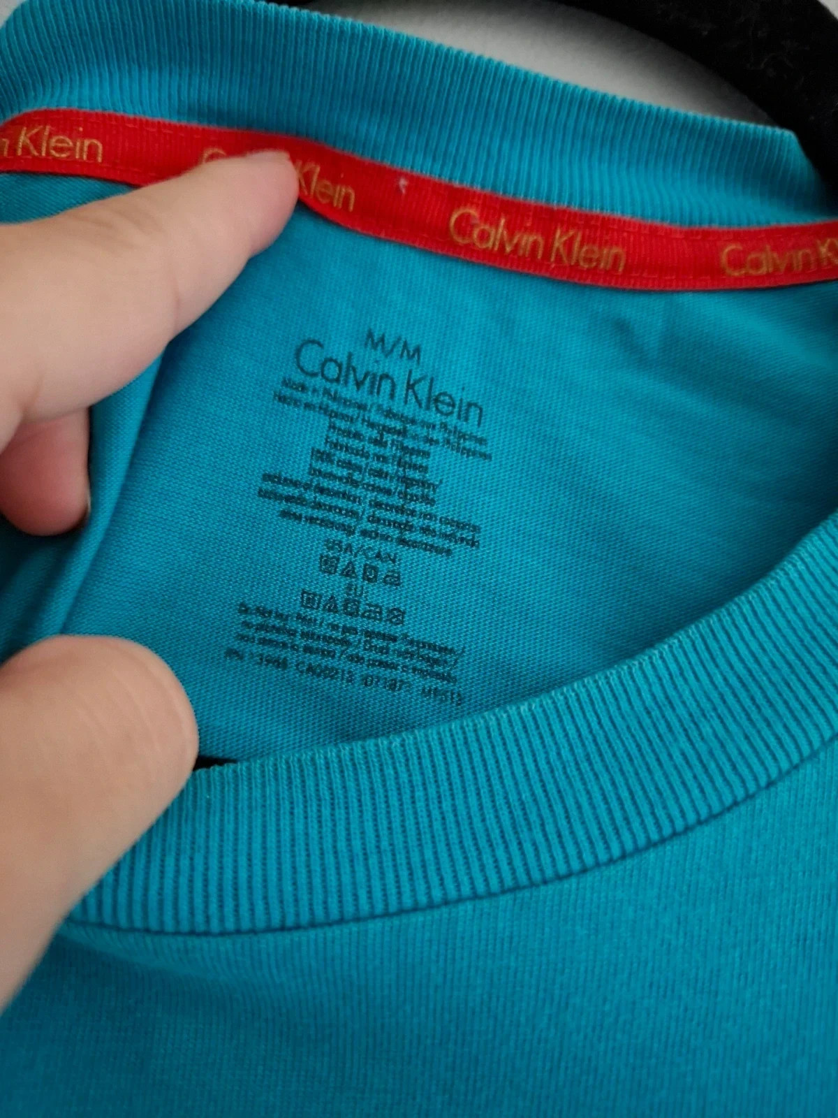 Camiseta Calvin Klein Azul Turquesa - Talla M – Calvin Klein – taille M 3