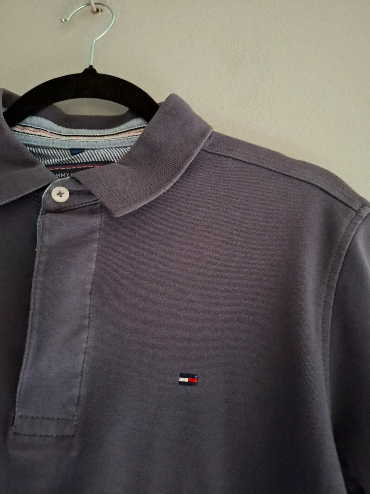 Polo Tommy Hilfiger Original Gris Antracita - Talla M – Tommy Hilfiger – taille M 2