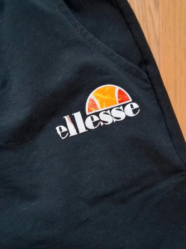 Shorts Deportivos Negros Ellesse Talla S – Nike – taille S 2