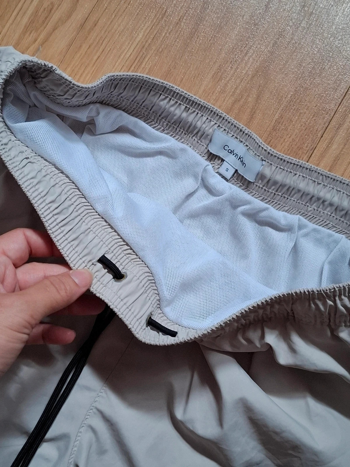 Bañador / Short Calvin Klein Beige (Talla S) – Calvin Klein – taille S 4